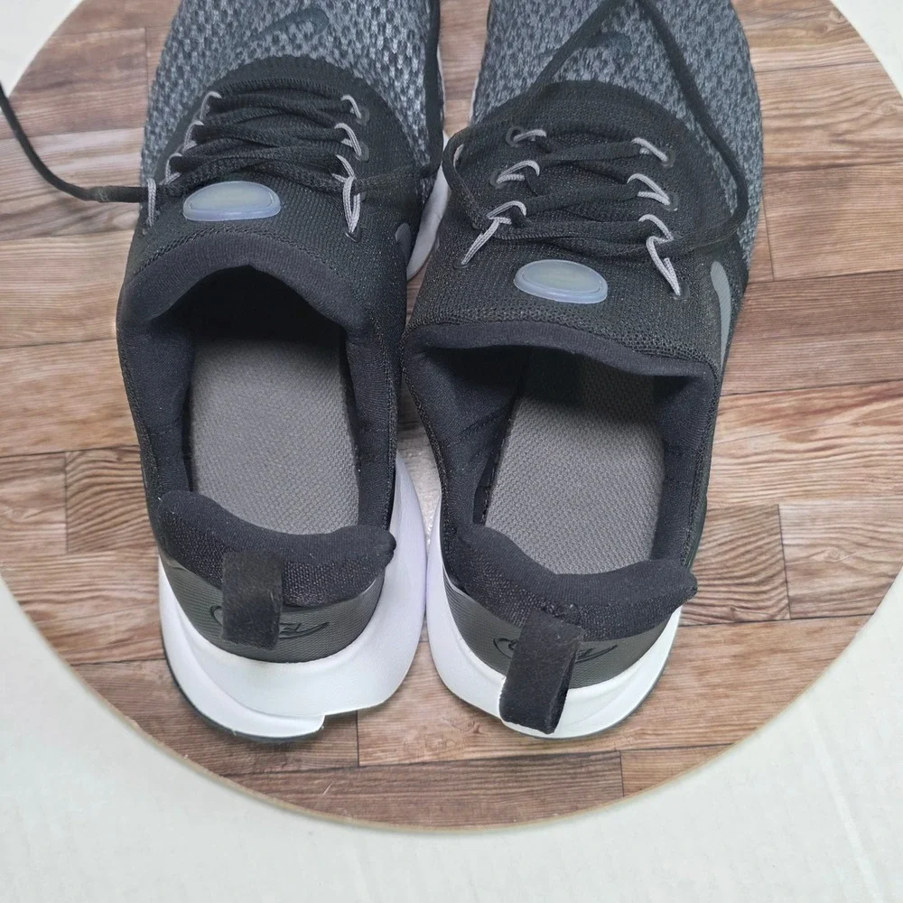Nike Presto Fly SE GS Kids Size 6Y Black Anthracite   Running Shoes AA3060-001